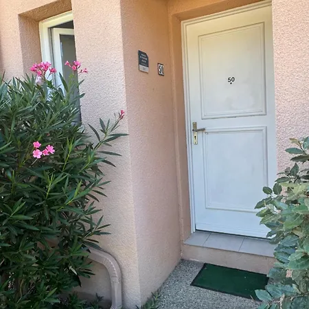 Casa de Férias Fior 50 *